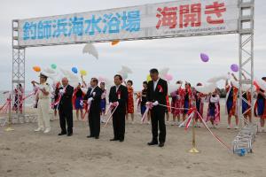 釣師浜海水浴場安全祈願祭・海開き式