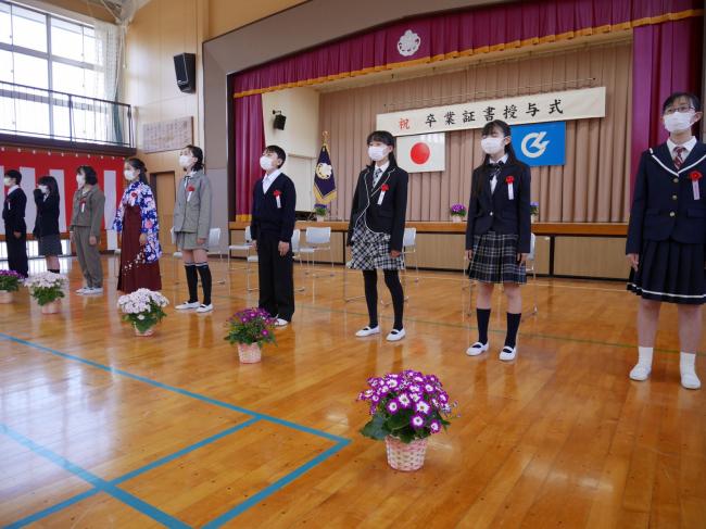 福田小学校卒業式の様子